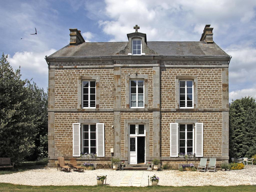 Bed and Breakfast Le Presbytere Saint-Bomer-les-Forges Exterior foto
